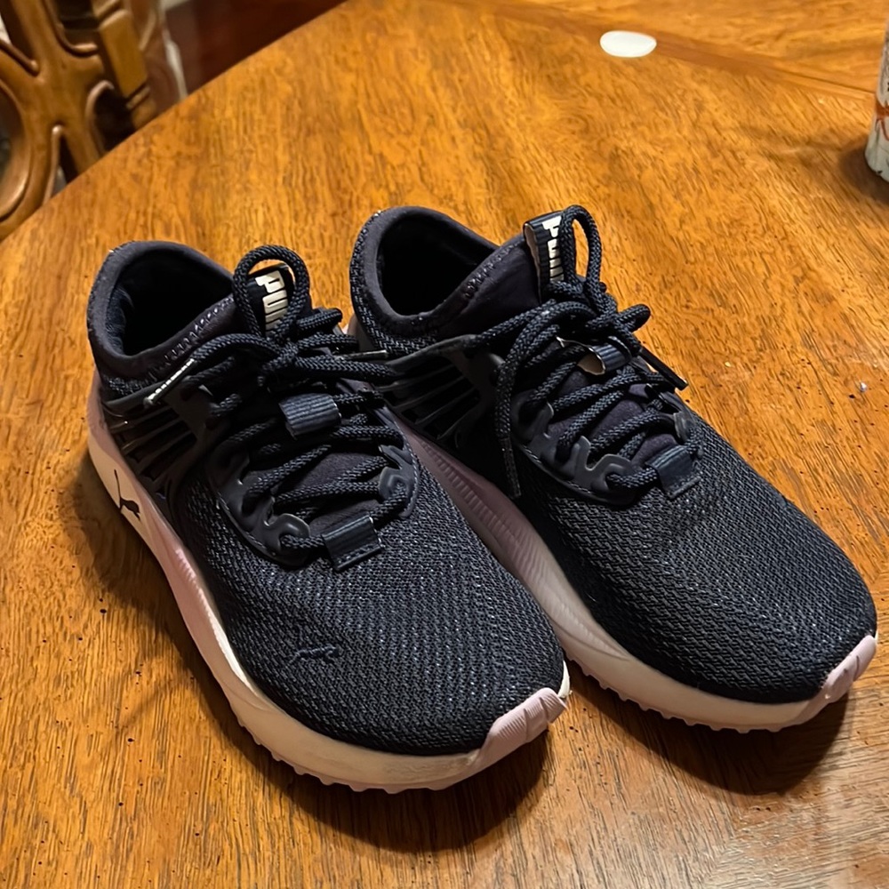 Puma Softfoam Tennis Shoes